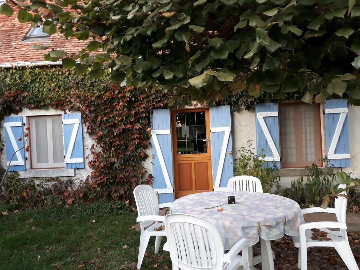 La Maison De Xenos Nohant-en-Gracay Экстерьер фото